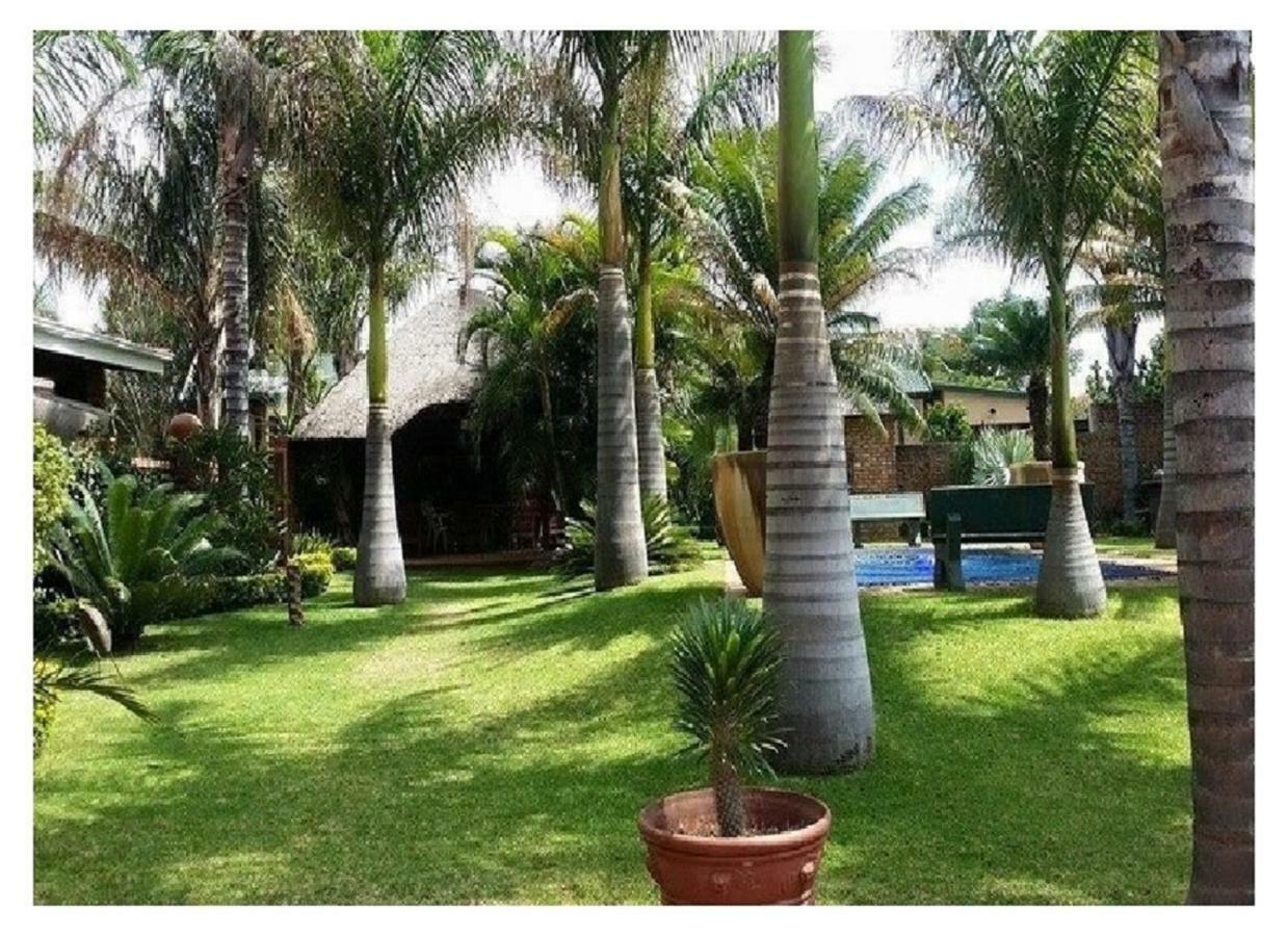 Lala Bela Guest House Luaran gambar